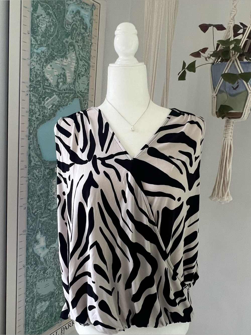 Beacon V Neck Knit Top